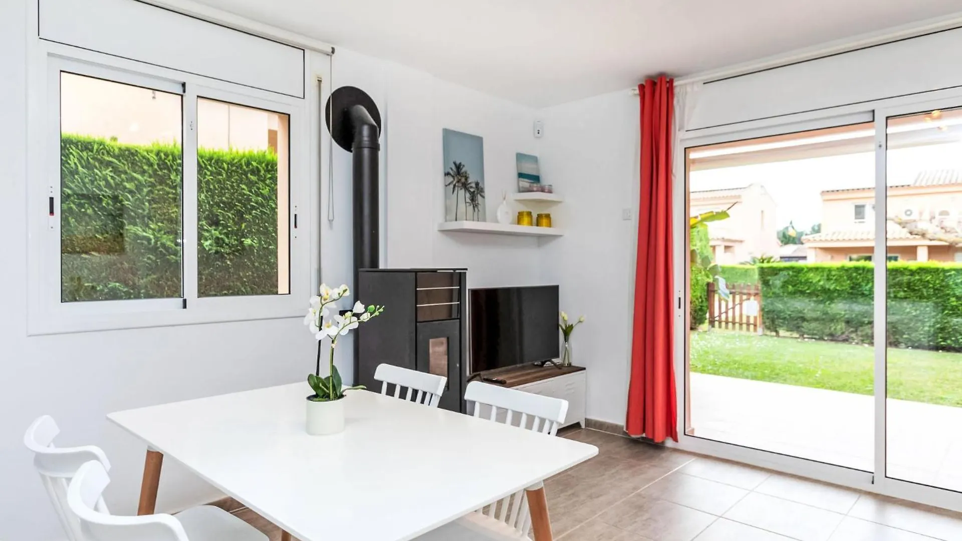Holiday Home Bon Retorn By Interhome L' Escala